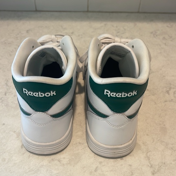 Reebok Women’s Club High Top Sneakers White with Green, size 10 - Picture 3 of 10